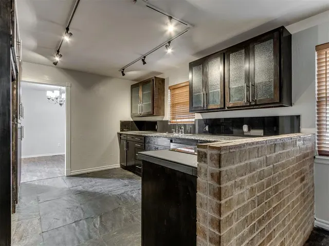 Photo 6 — 3109 N Briarwood Avenue, Bethany, OK 73008