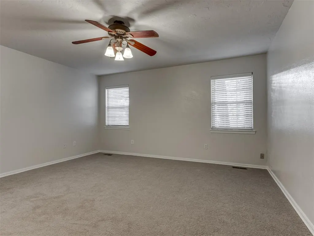 Photo 8 — 3109 N Briarwood Avenue, Bethany, OK 73008