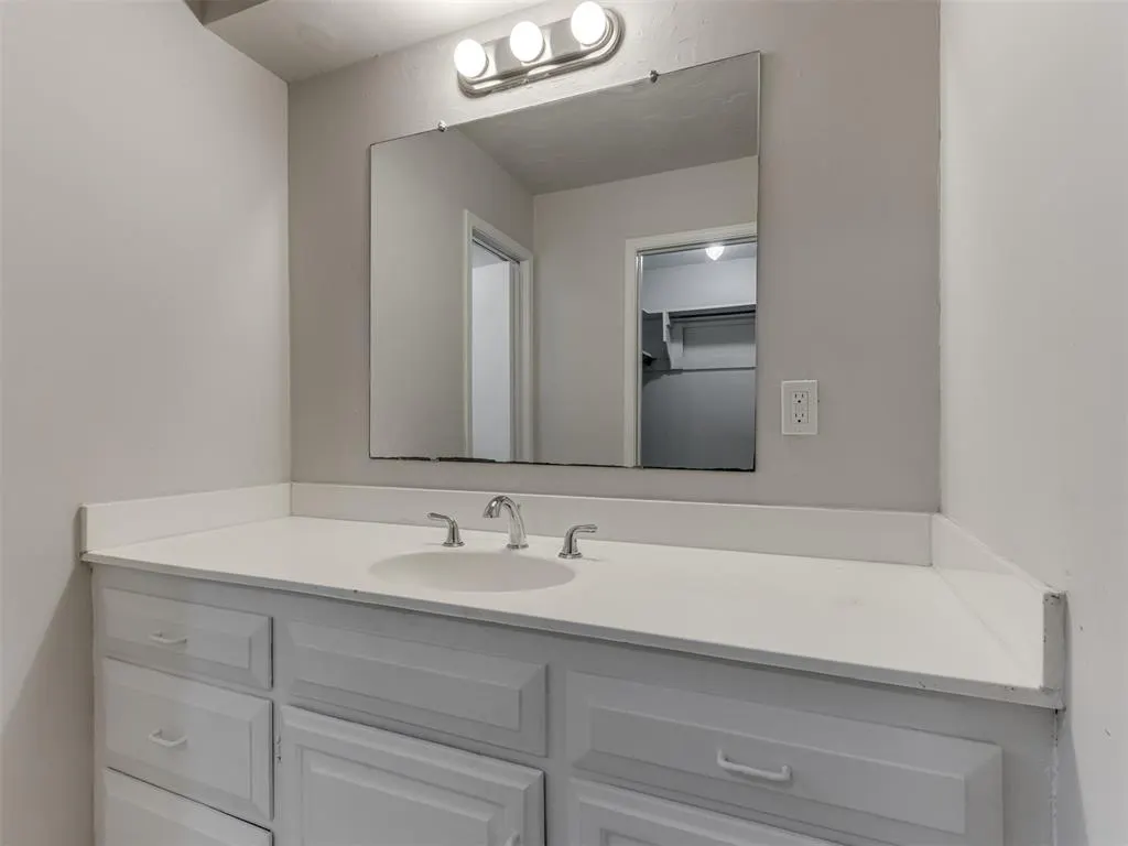 Photo 9 — 3109 N Briarwood Avenue, Bethany, OK 73008