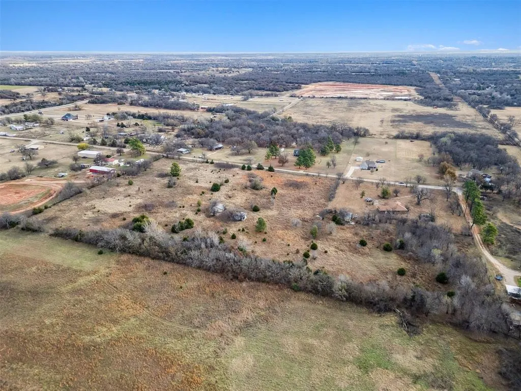 Photo 5 — 8777 Nyswonger Road, Jones, OK 73049
