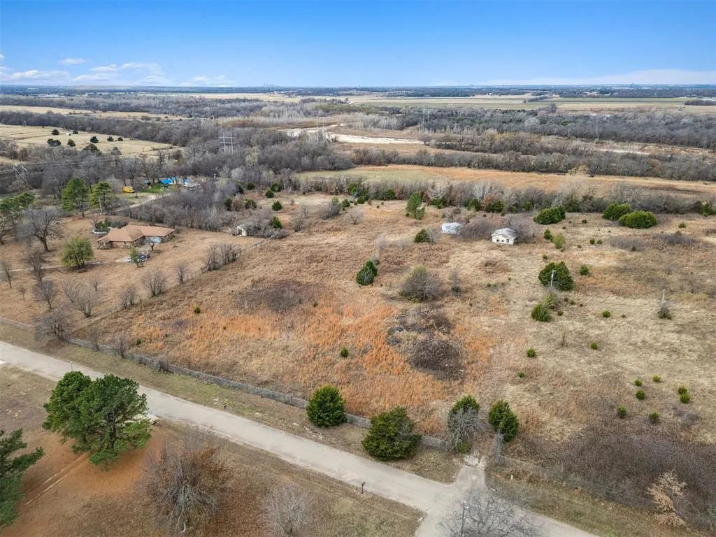 Photo 11 — 8777 Nyswonger Road, Jones, OK 73049