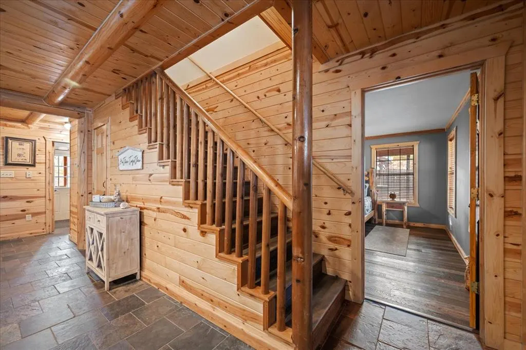 Photo 18 — 302 Orca Road, Broken Bow, OK 74728