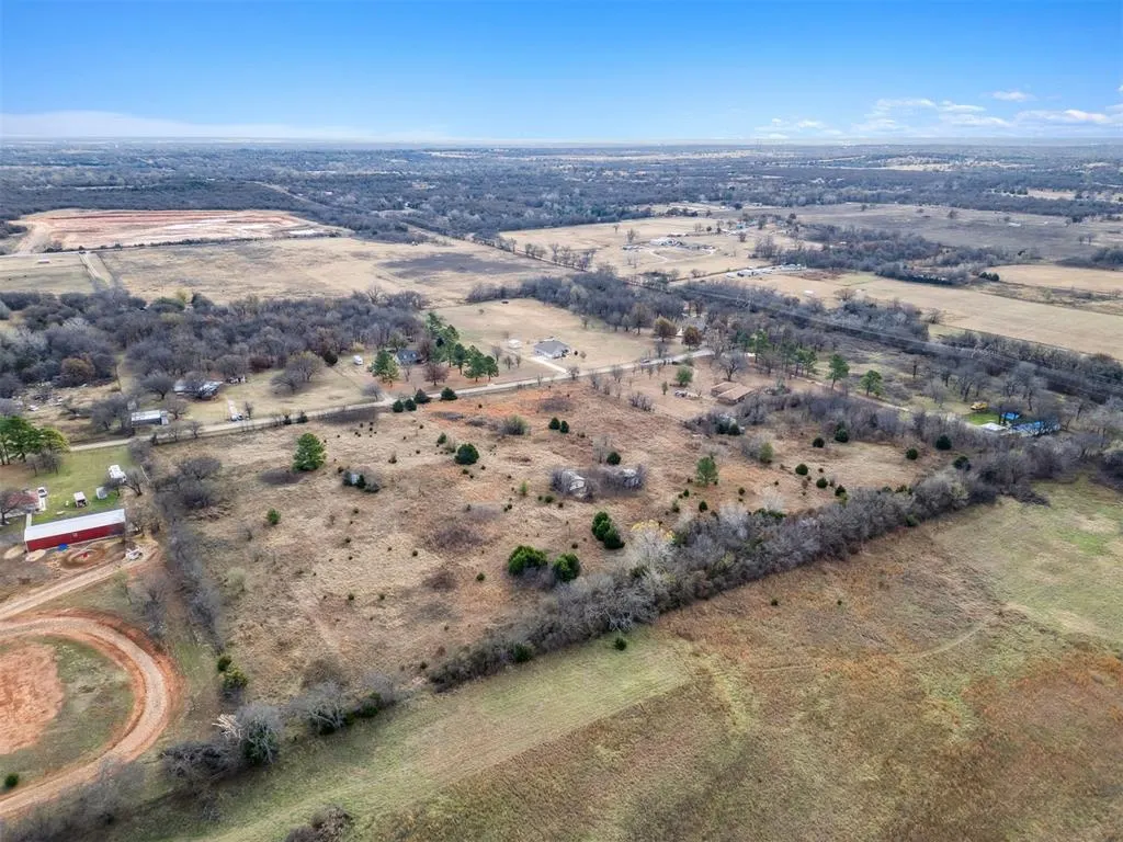 Photo 3 — 8855 Nyswonger Road, Jones, OK 73049