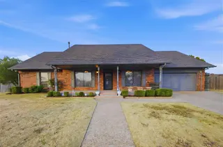 Sold home at 1329 SW 106th Place