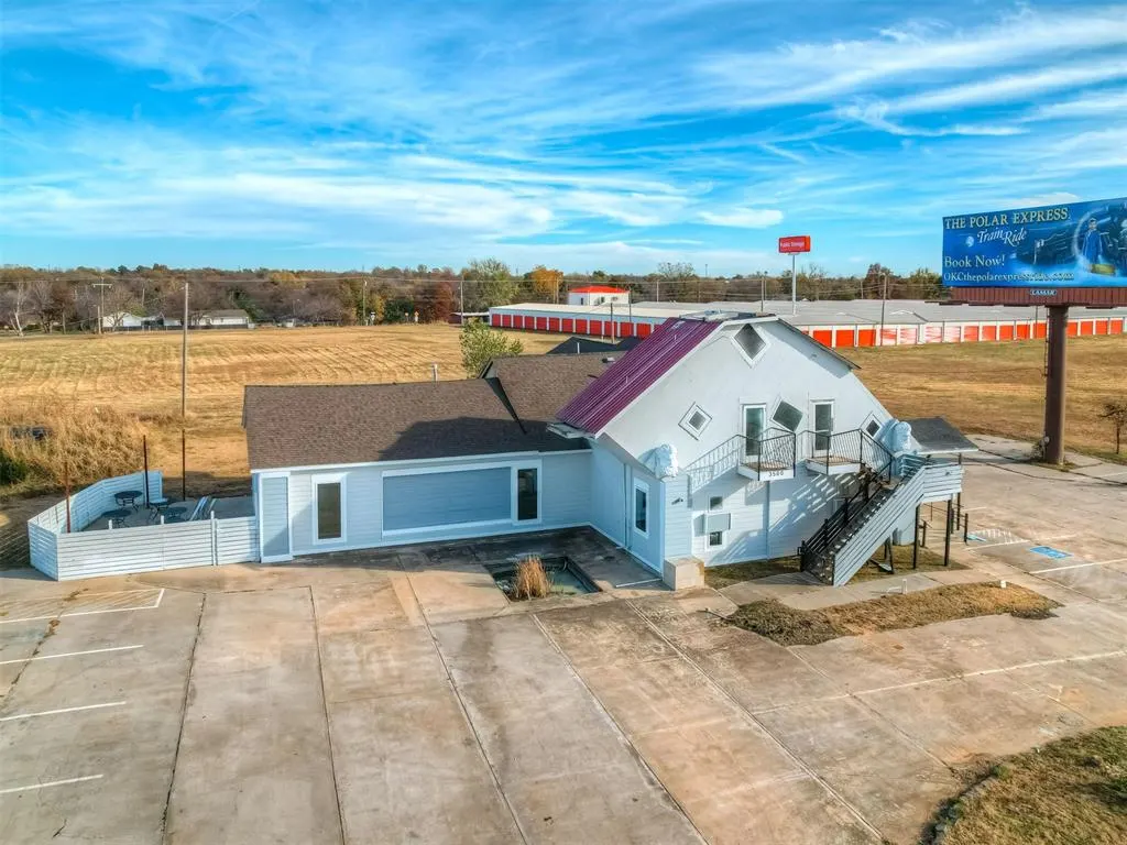 Front exterior — 3500 N I-35 Service Road, Oklahoma City, OK 73121