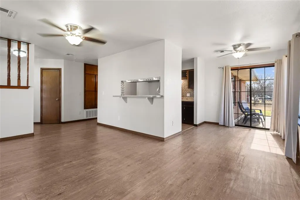 Photo 15 — 419 E F Street, Ringling, OK 73456