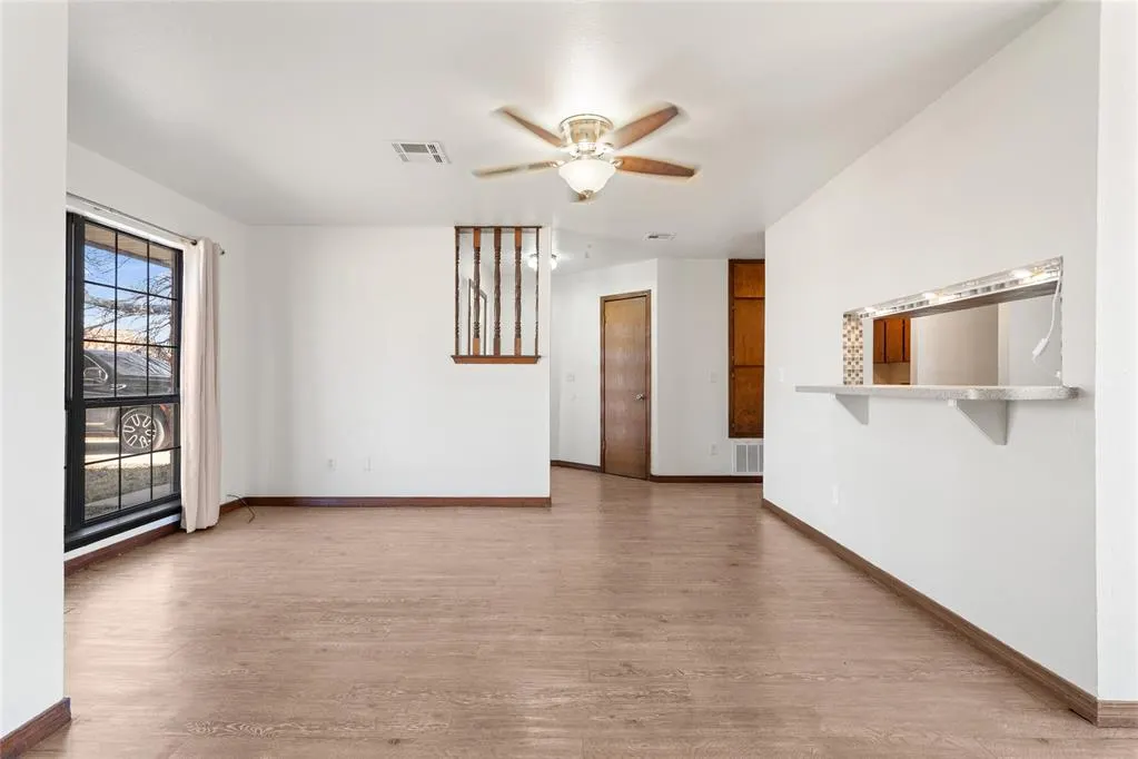 Photo 16 — 419 E F Street, Ringling, OK 73456