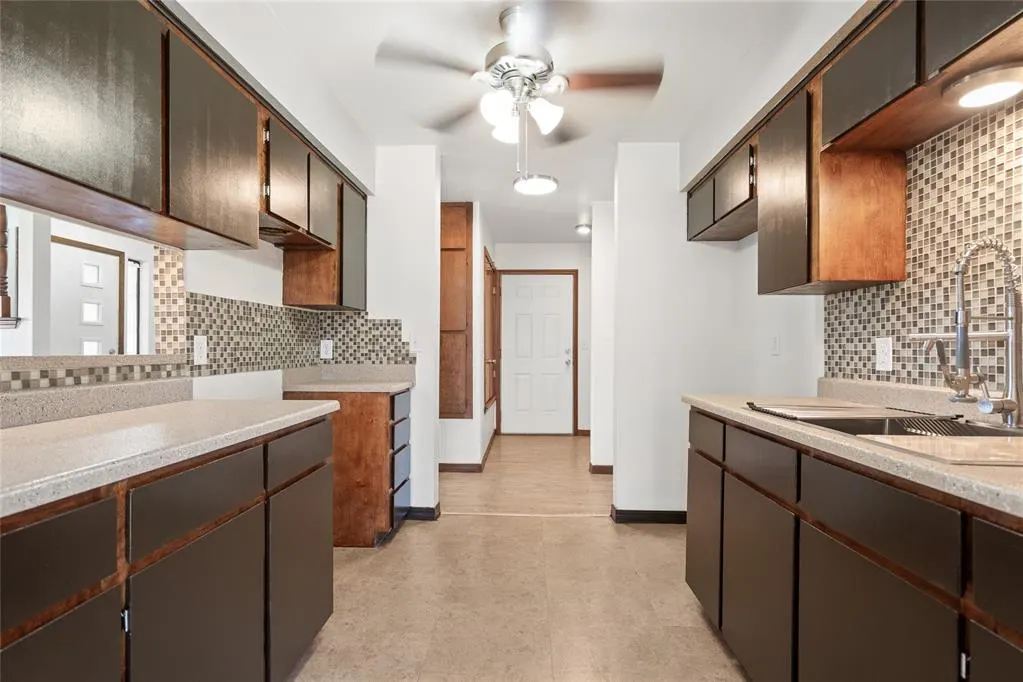 Photo 21 — 419 E F Street, Ringling, OK 73456