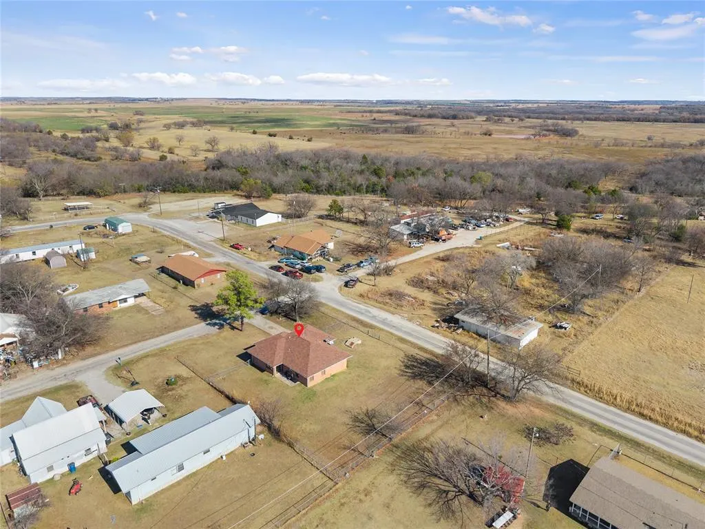Photo 36 — 419 E F Street, Ringling, OK 73456