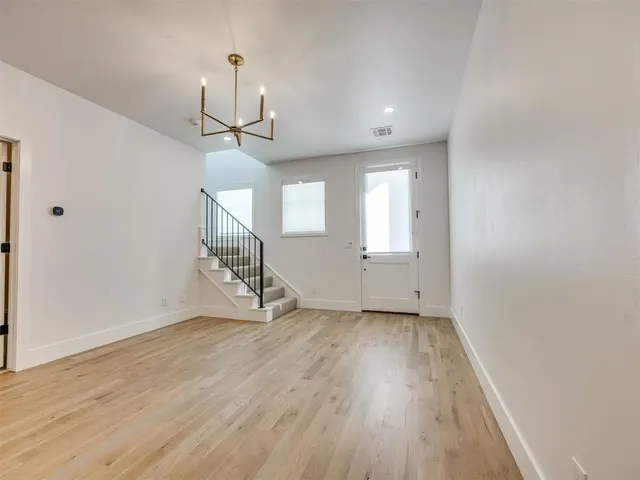 Photo 6 — 1078 Hangar Drive, Oklahoma City, OK 73108