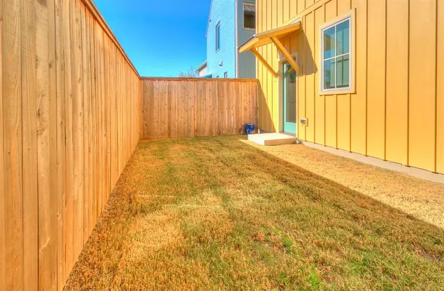 Photo 6 — 1056 Hangar Drive, Oklahoma City, OK 73108