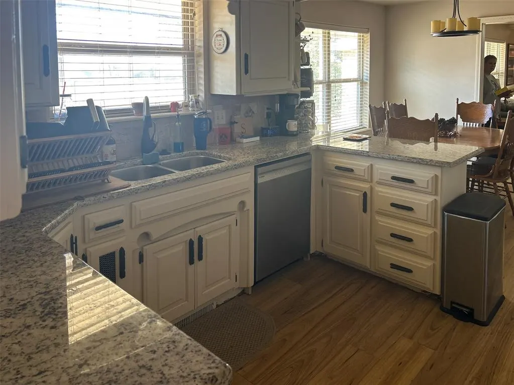 Photo 14 — 12833 Green Valley Drive, Oklahoma City, OK 73120