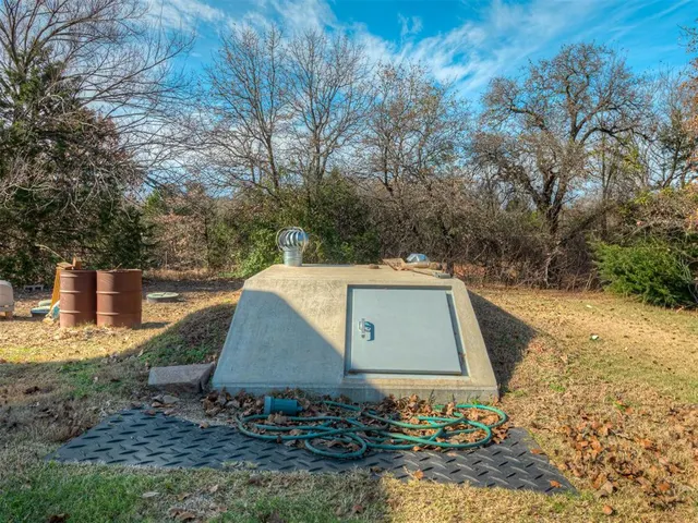 Photo 4 — 20360 E Memorial Road, Luther, OK 73054