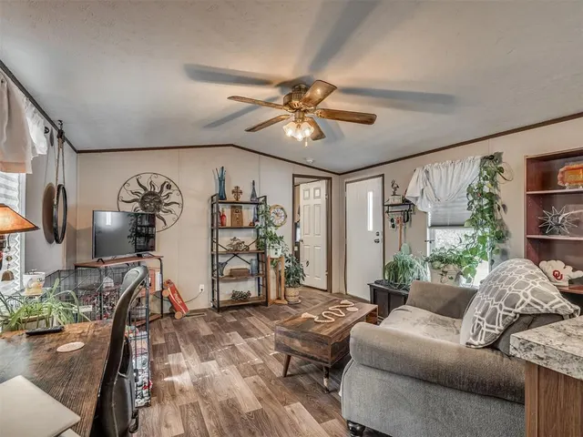 Photo 5 — 20360 E Memorial Road, Luther, OK 73054