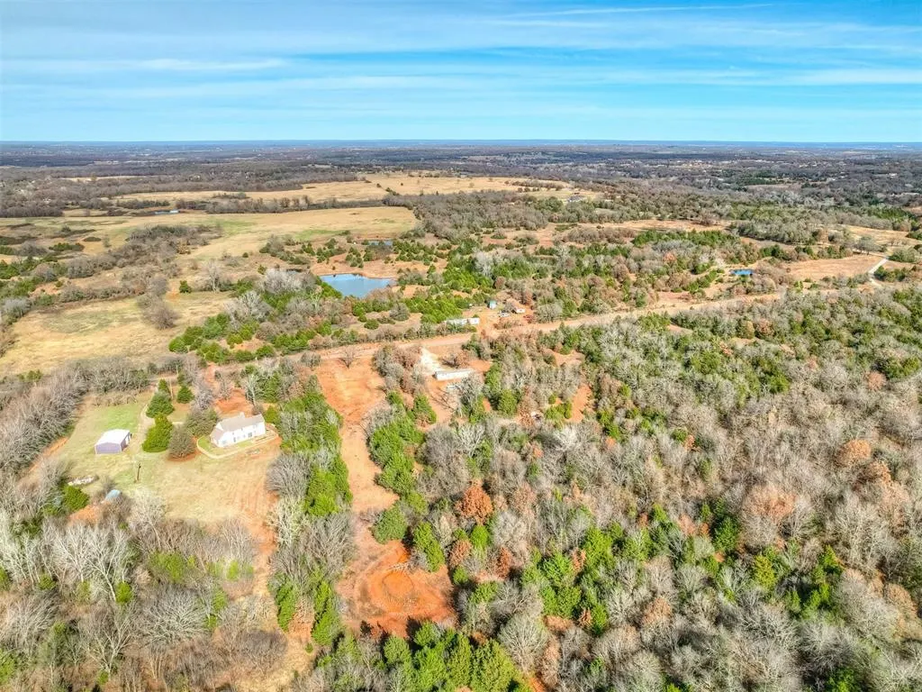 Photo 31 — 20360 E Memorial Road, Luther, OK 73054