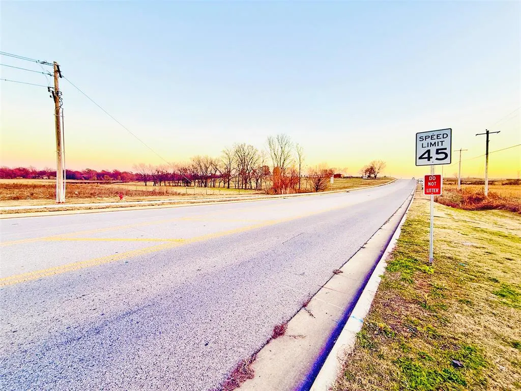 Photo 22 — 2925 W Holly/Hwy 20 Road, Claremore, OK 74017