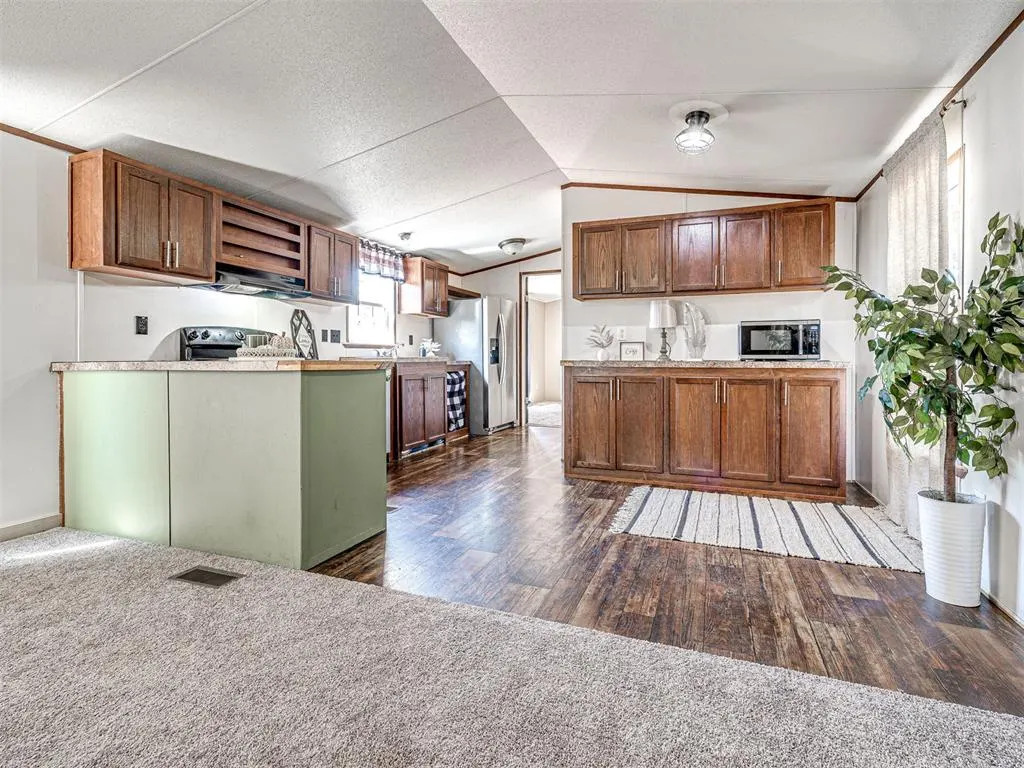 Photo 22 — 980196 S 3330 Road, Wellston, OK 74881
