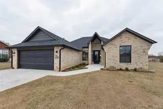 Sold home at 1101 Hyatt Court