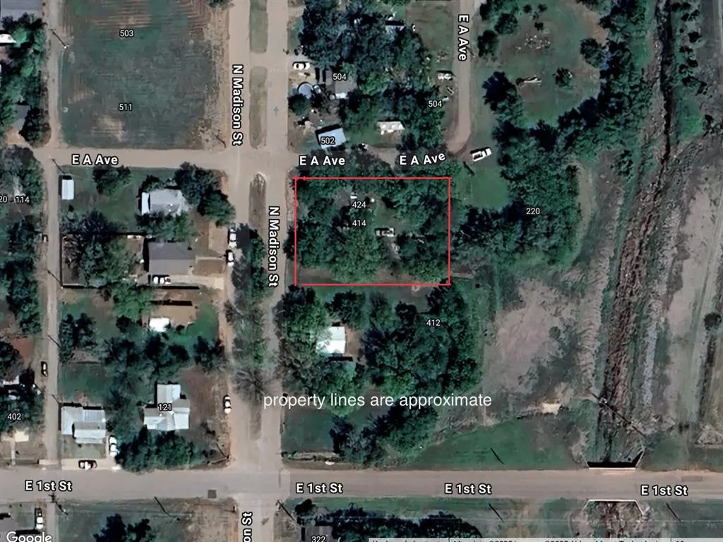 Front exterior — 424 N Madison Avenue, Elk City, OK 73644