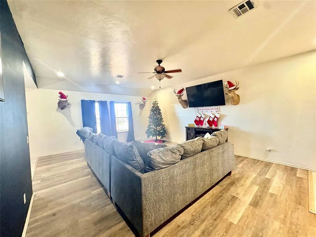 Photo 3 — 701 Drexal Place, Duncan, OK 73533