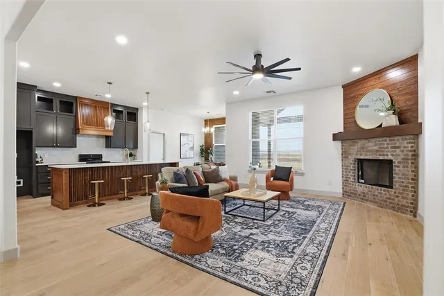 Photo 6 — 975 Hadley Lane, Tuttle, OK 73089