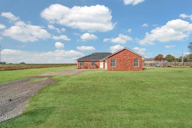 Front exterior — 420 W 4th Street, Duke, OK 73532
