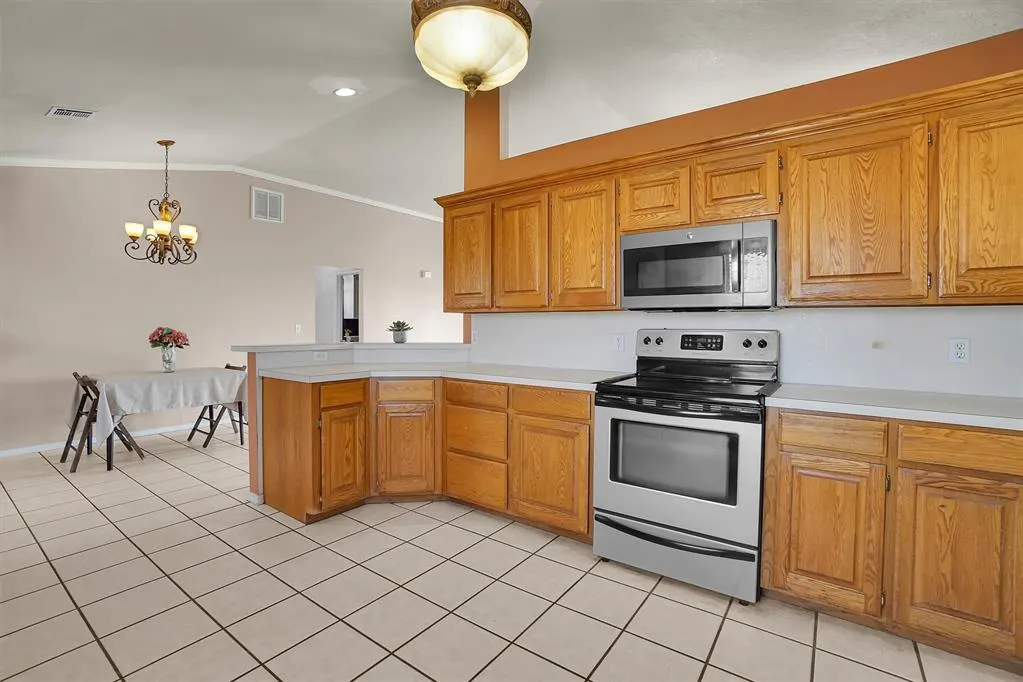Photo 7 — 420 W 4th Street, Duke, OK 73532