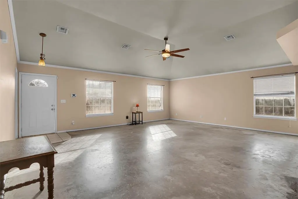 Photo 11 — 420 W 4th Street, Duke, OK 73532