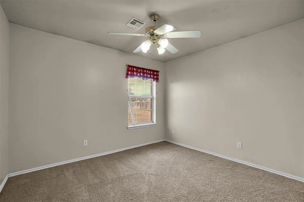 Photo 19 — 420 W 4th Street, Duke, OK 73532