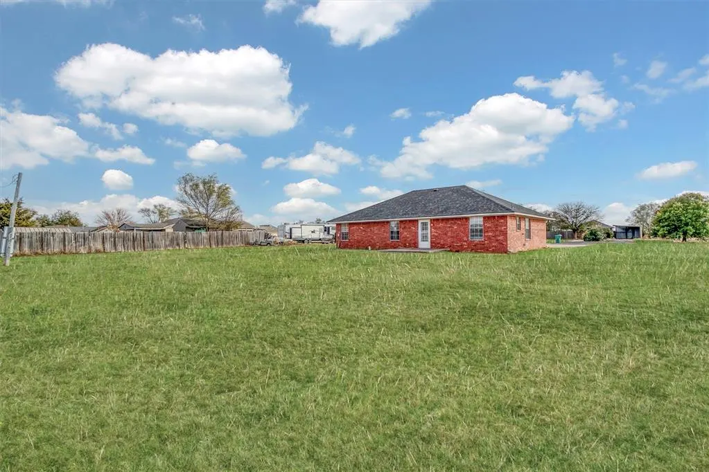 Photo 27 — 420 W 4th Street, Duke, OK 73532