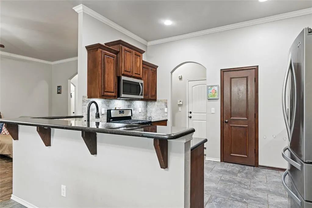 Photo 8 — 7324 Ridge Manor Lane, Oklahoma City, OK 73150