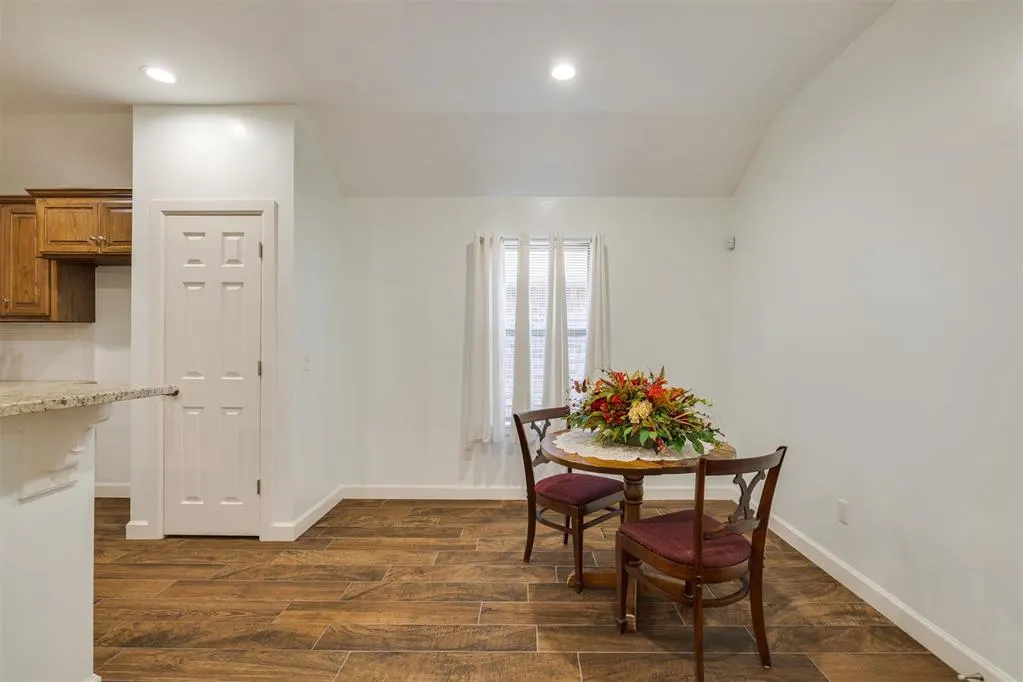 Photo 13 — 316 SW 4th Place, Newcastle, OK 73065