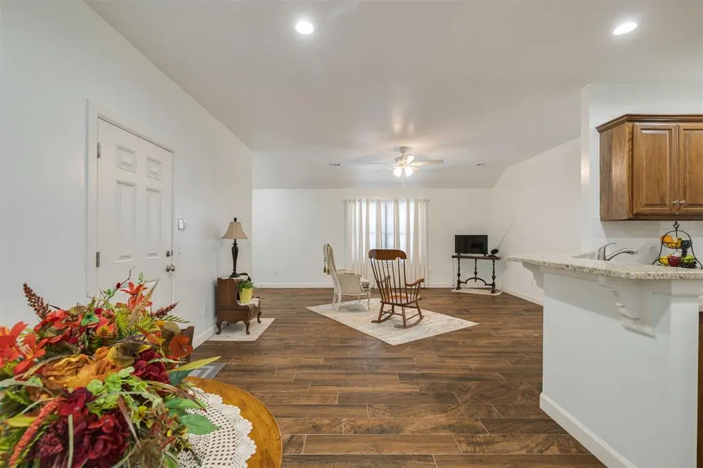 Photo 15 — 316 SW 4th Place, Newcastle, OK 73065