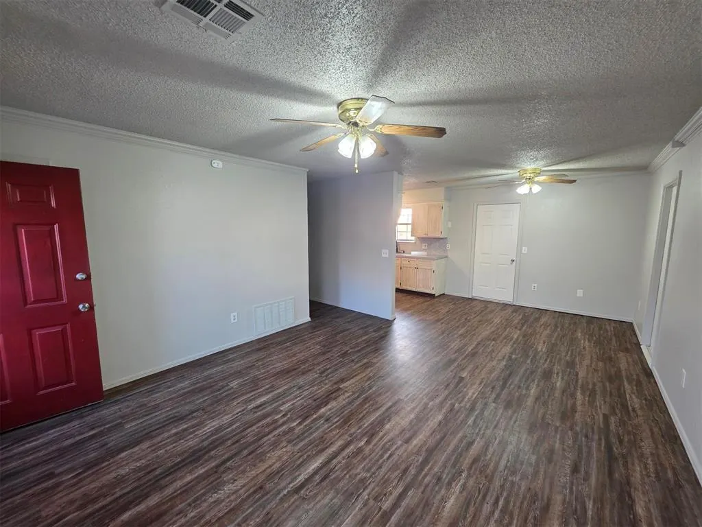 Photo 5 — 47 Echo Lane, Harrah, OK 73045
