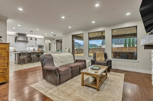 Photo 6 — 13216 Knight Island Drive, Oklahoma City, OK 73142