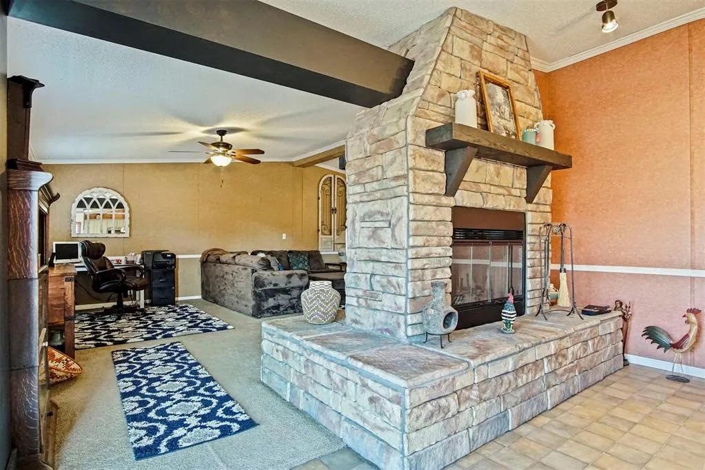 Photo 13 — 425 Caddo Place, Geary, OK 73040