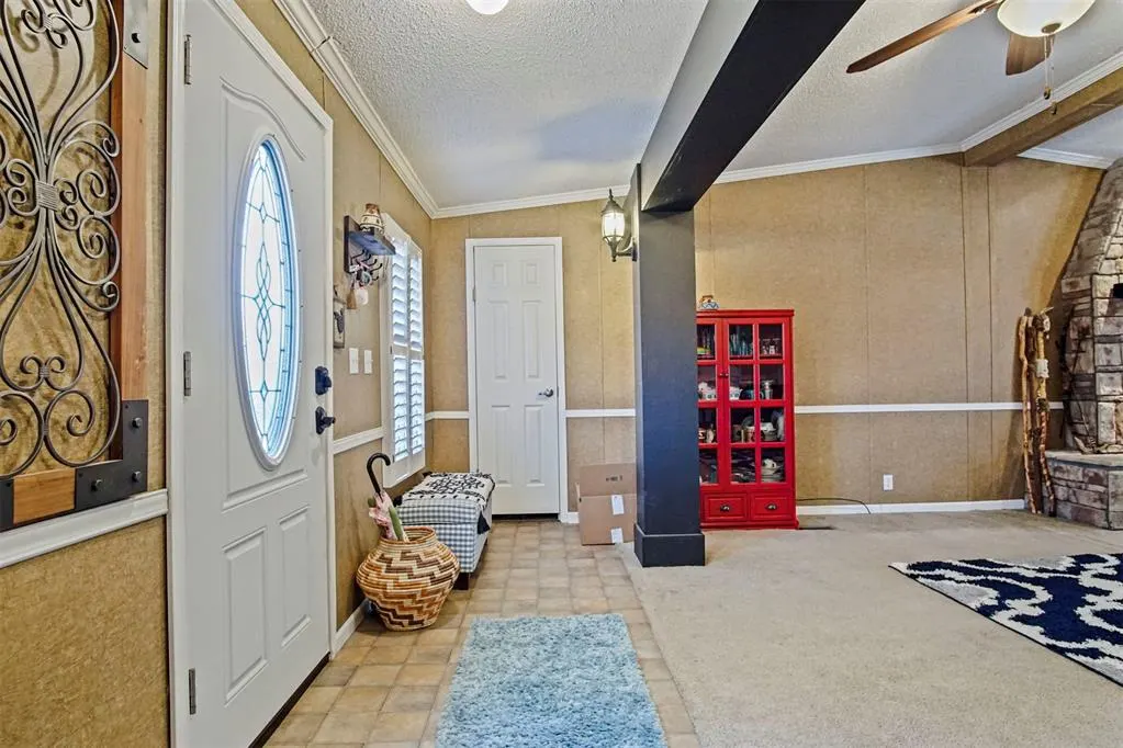 Photo 12 — 425 Caddo Place, Geary, OK 73040