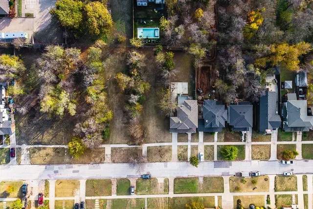 Photo 4 — 228 NE 14th Street, Oklahoma City, OK 73104