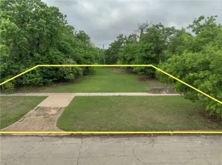 Sold home at 300 NE 14th Street