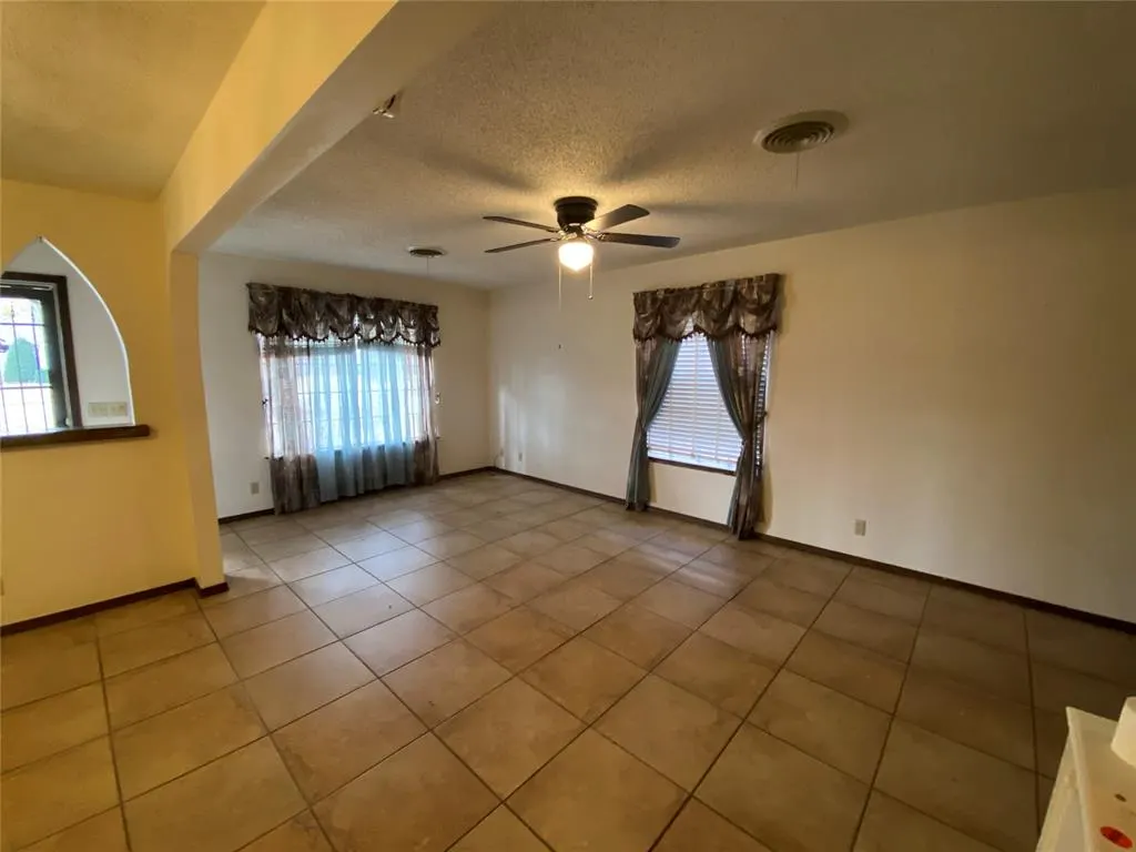 Photo 20 — 104 Brian Road, Elk City, OK 73644