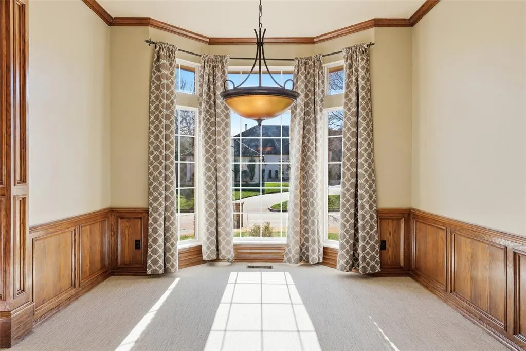 Photo 10 — 6209 Plum Thicket Road, Oklahoma City, OK 73162