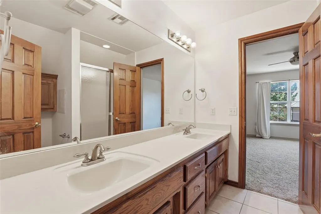 Photo 18 — 6209 Plum Thicket Road, Oklahoma City, OK 73162