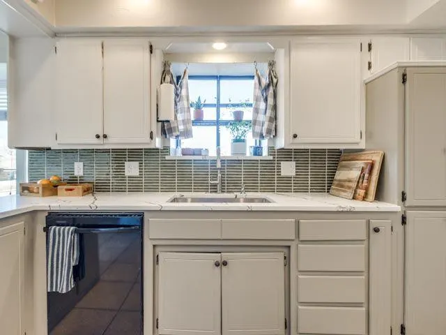 Photo 12 — 308 N Rockypoint Drive, Edmond, OK 73003