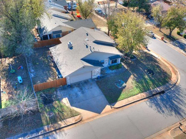Photo 48 — 308 N Rockypoint Drive, Edmond, OK 73003