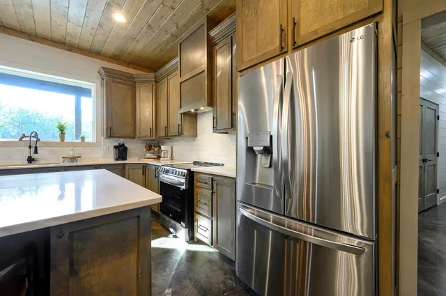 Photo 5 — 256 Bear Hickory Trail, Broken Bow, OK 74728