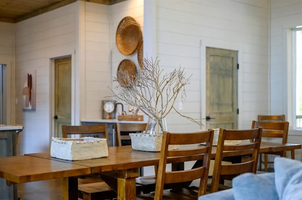 Photo 6 — 256 Bear Hickory Trail, Broken Bow, OK 74728