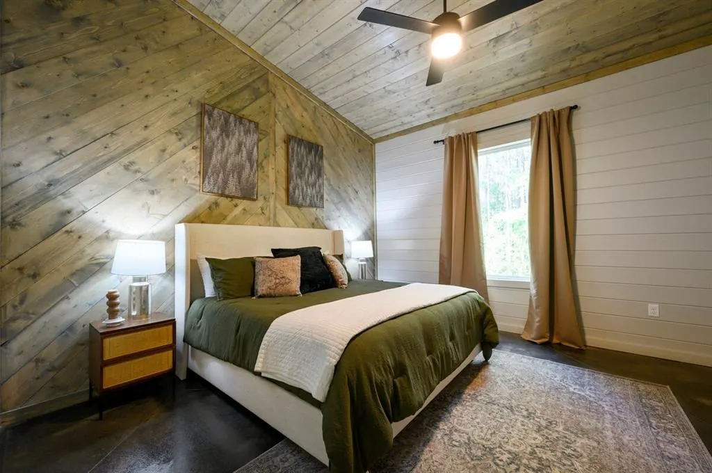 Photo 16 — 256 Bear Hickory Trail, Broken Bow, OK 74728