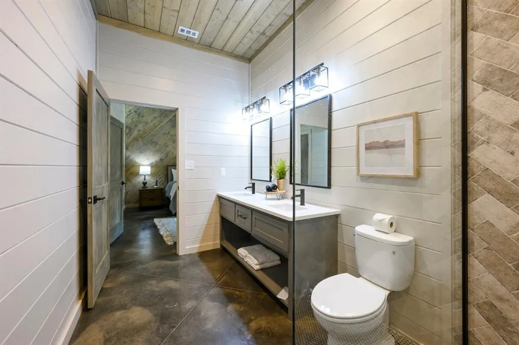 Photo 20 — 256 Bear Hickory Trail, Broken Bow, OK 74728