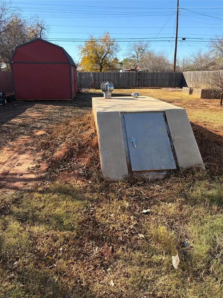 Photo 12 — 715 N Jackson Street, Altus, OK 73521