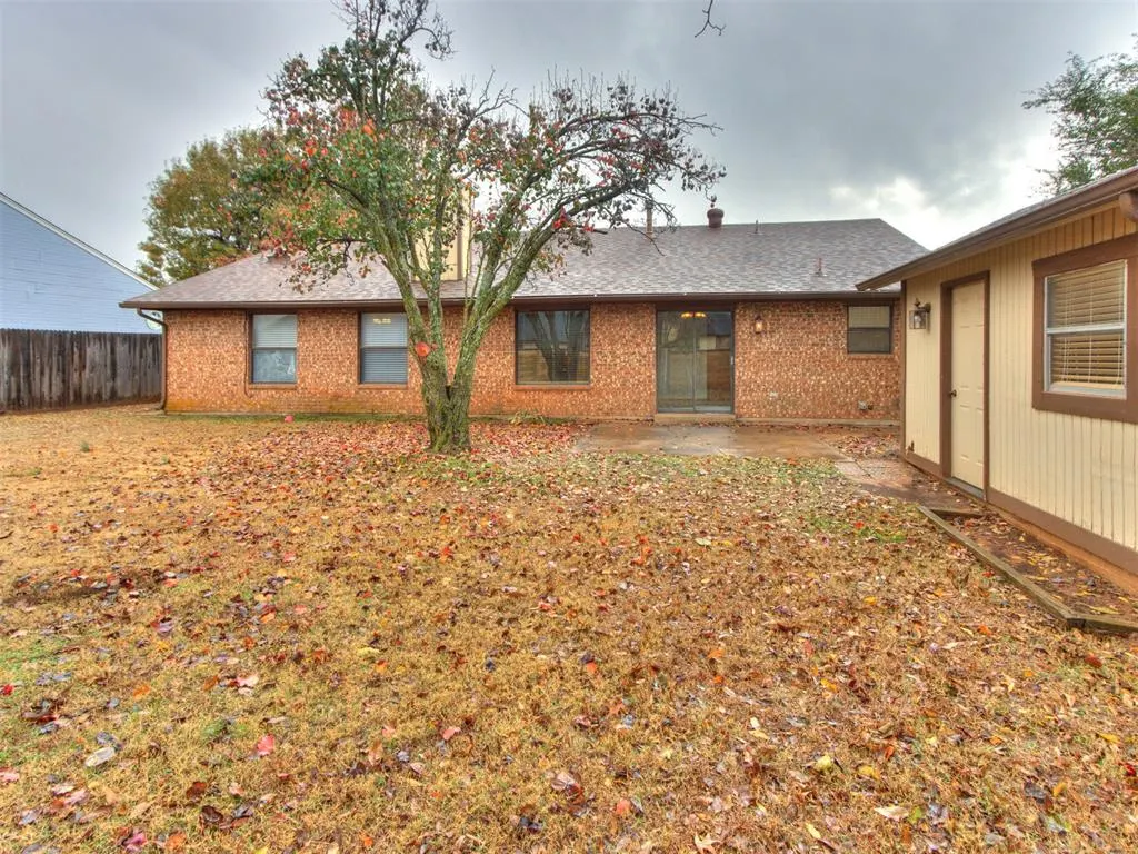 Photo 14 — 2109 Castle Rock, Edmond, OK 73003